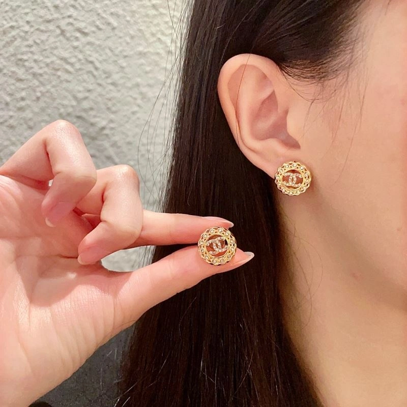 Tailored Chanel Earrings 227519