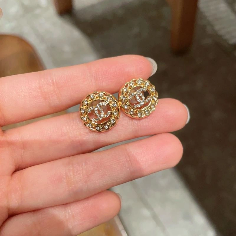 Tailored Chanel Earrings 227519