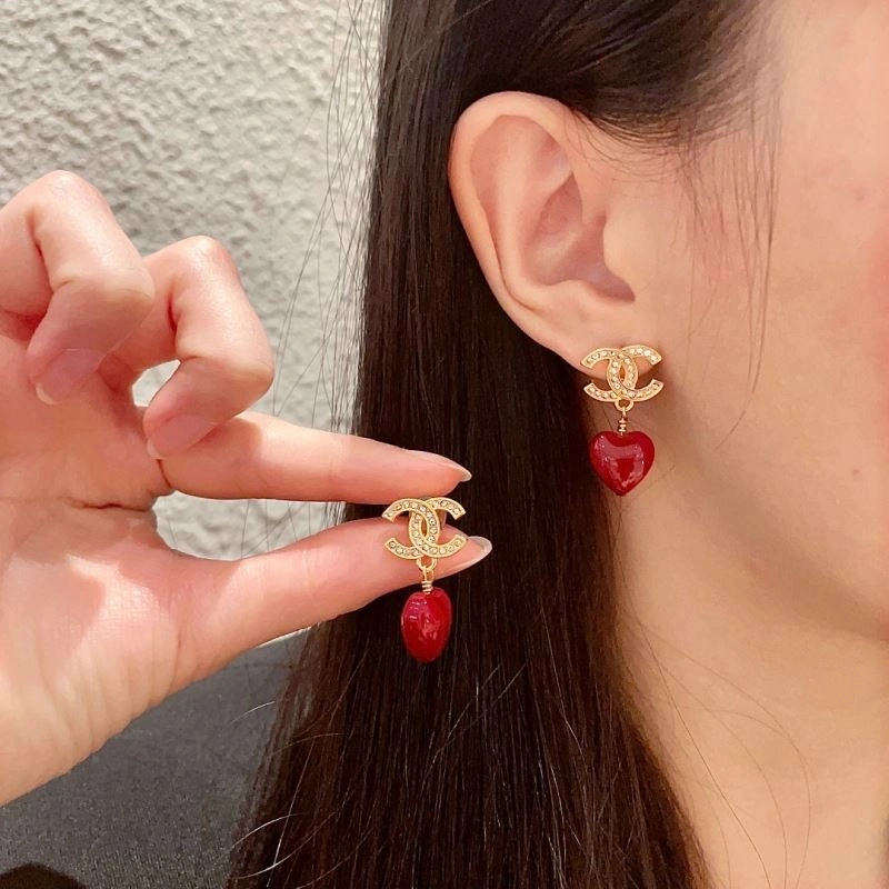 Fashionable Chanel Earrings 227525