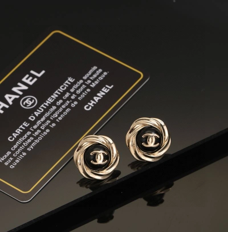 Chanel Earrings Comfortable 227511