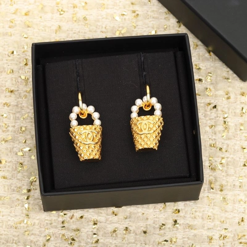 Tailored Chanel Earrings 227483