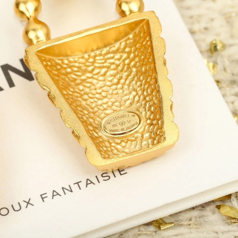 Tailored Chanel Earrings 227483