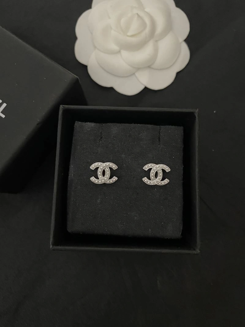Chanel Earrings Affordable 227476