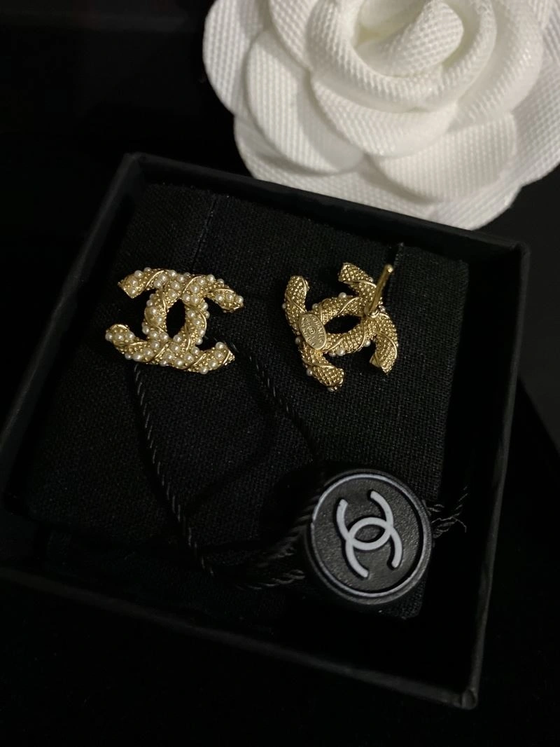 Durable Chanel Earrings 227439