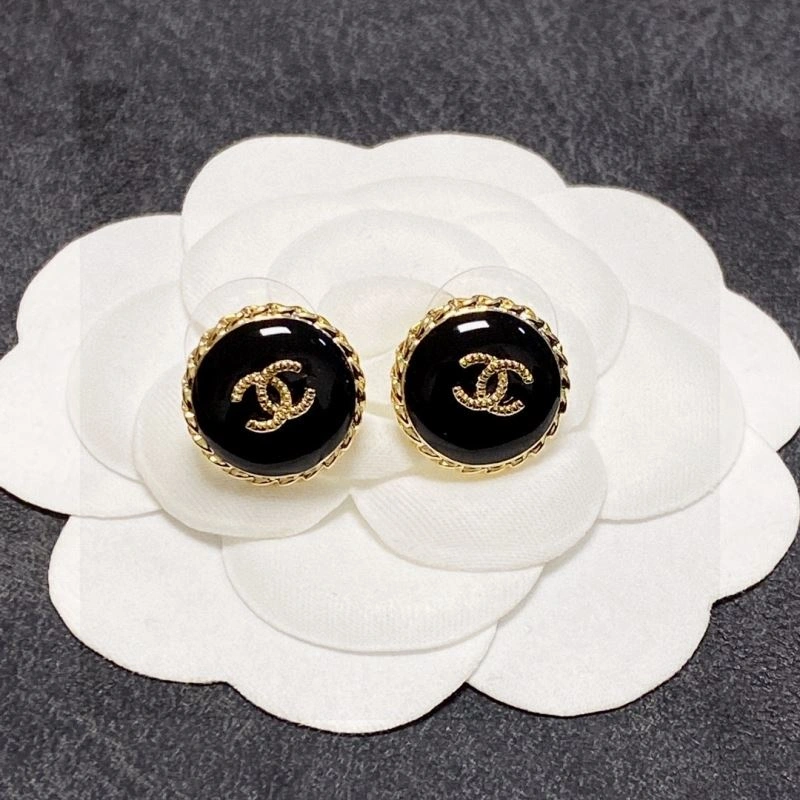 Sleek Chanel Earrings 227432
