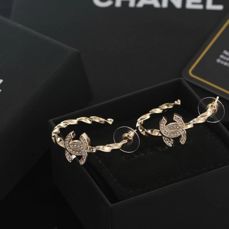 Chanel Earrings Lightweight 227461