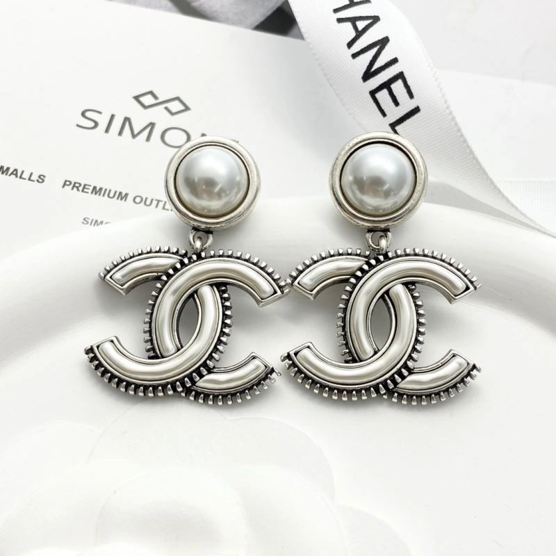 Chanel Earrings Breathable 227435