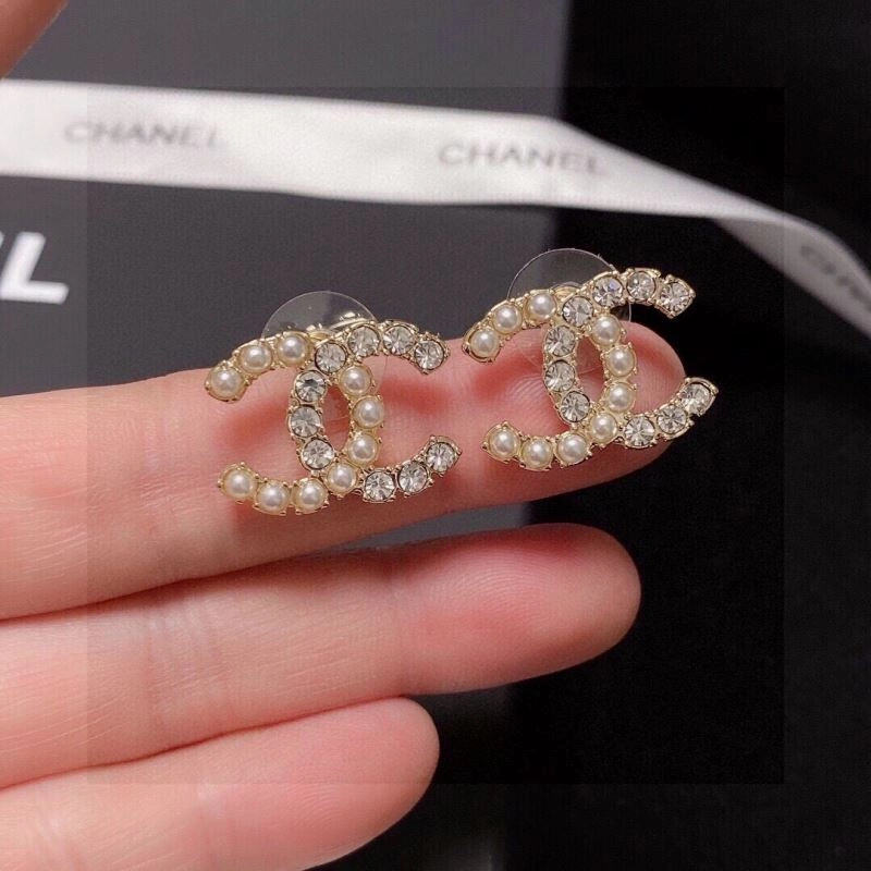 Tailored Chanel Earrings 227411