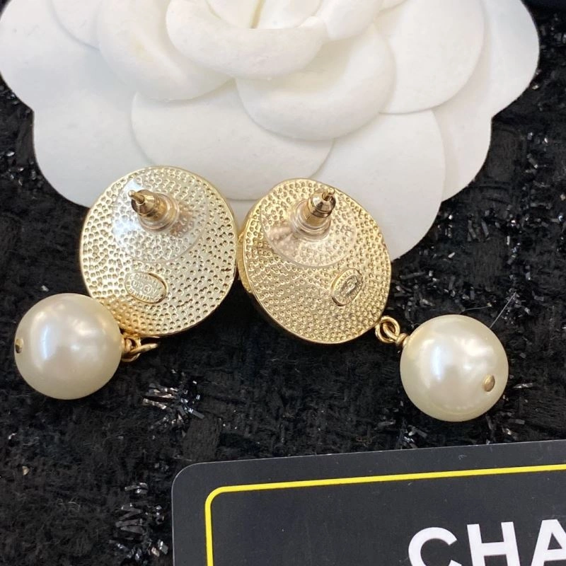 Chanel Earrings Durable 227368