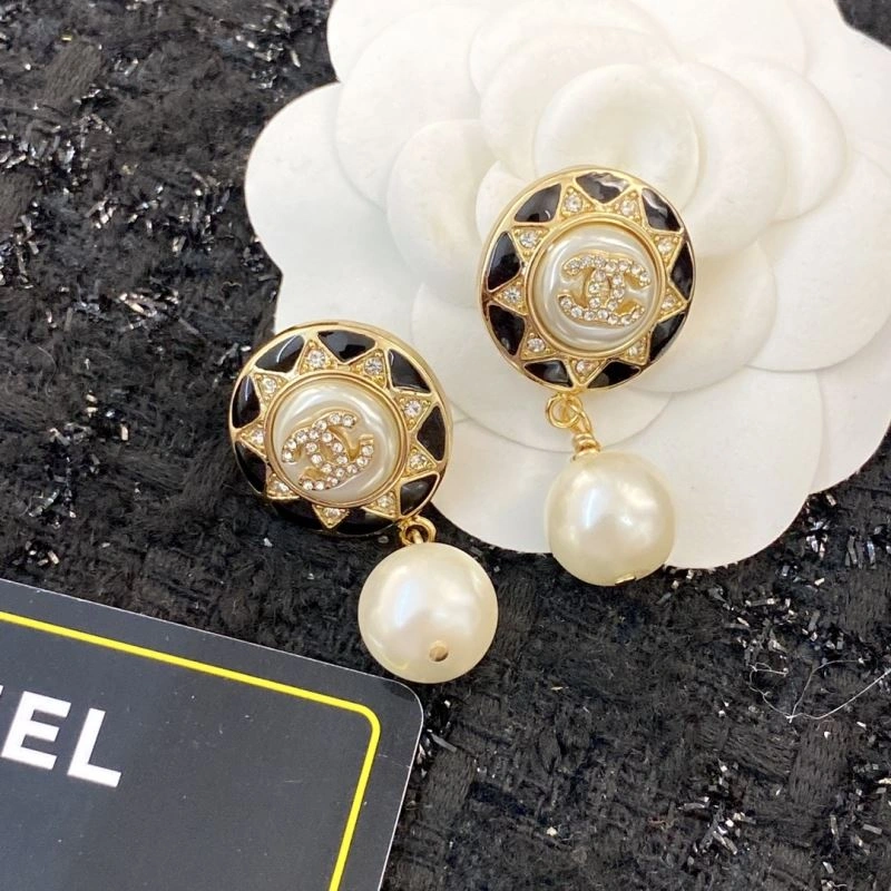 Chanel Earrings Durable 227368