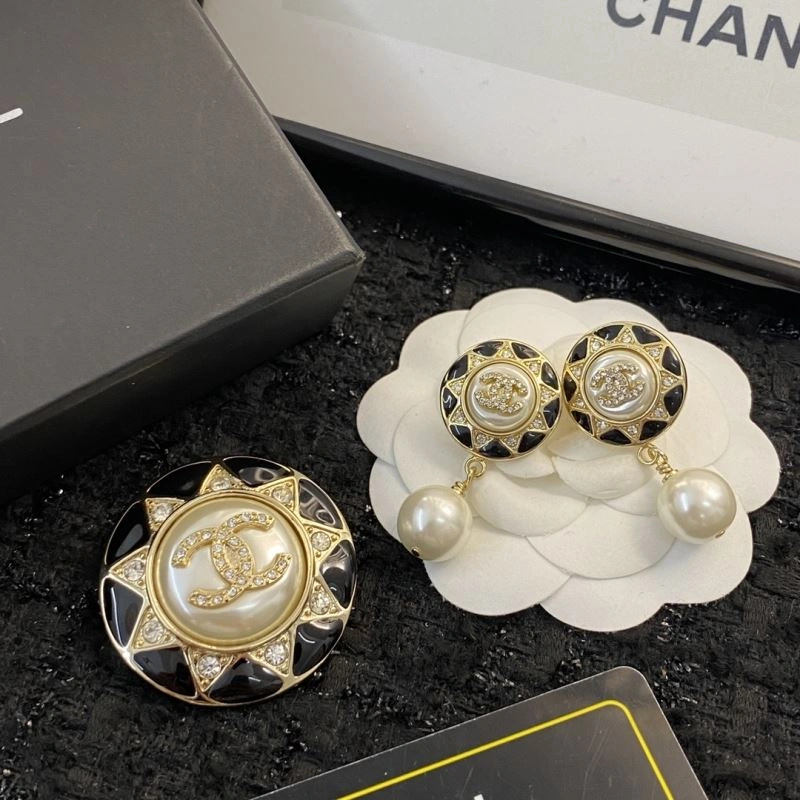Chanel Earrings Durable 227368
