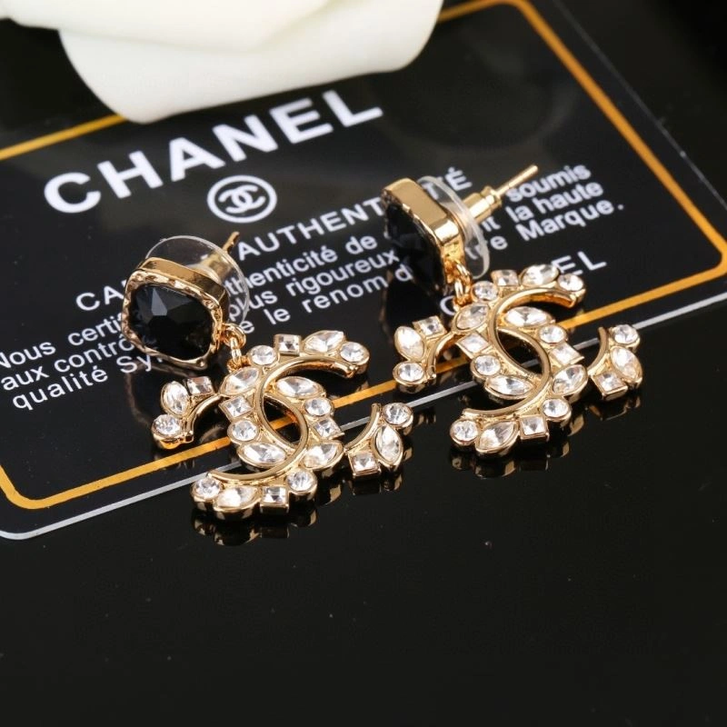 Trendsetting Chanel Earrings 227357