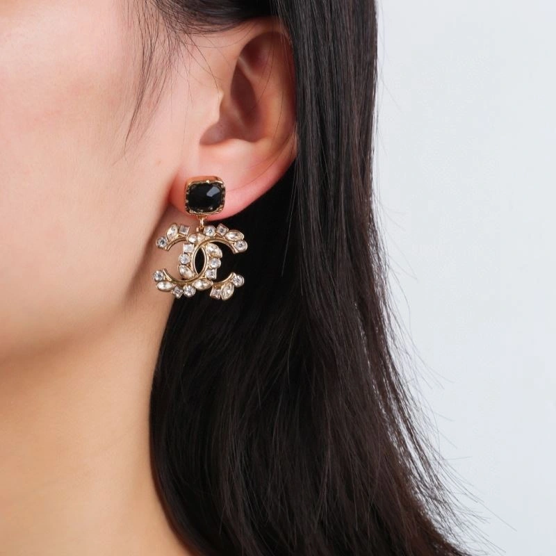 Trendsetting Chanel Earrings 227357