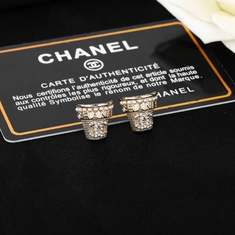 Compact Chanel Earrings 227350