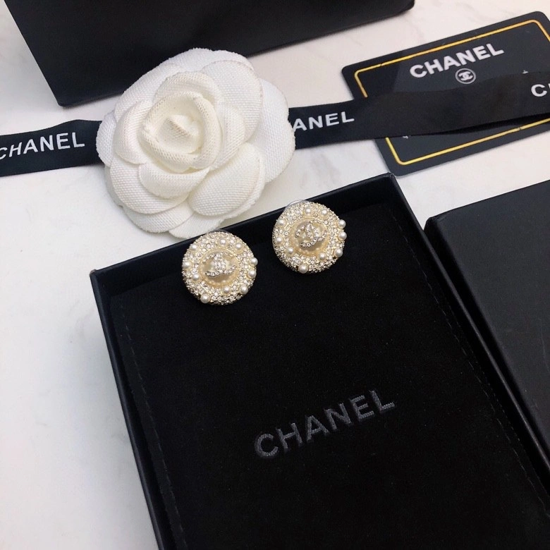 Attractive Chanel Earrings 227343
