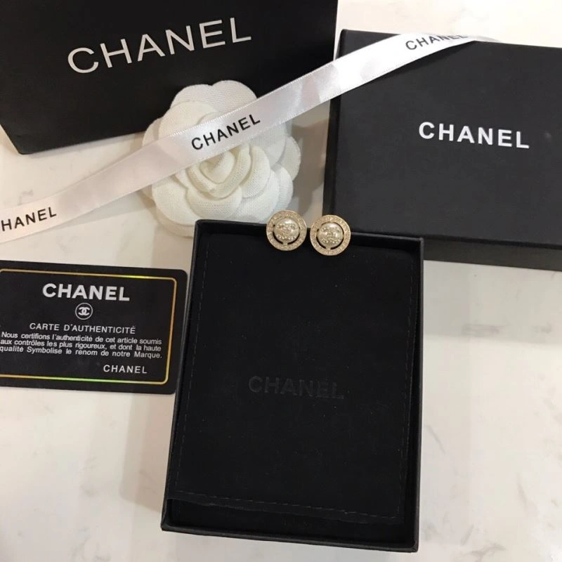 Chanel Earrings Supportive 227327