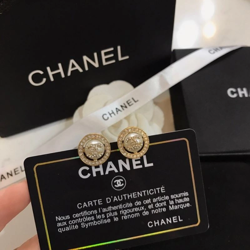 Chanel Earrings Supportive 227327
