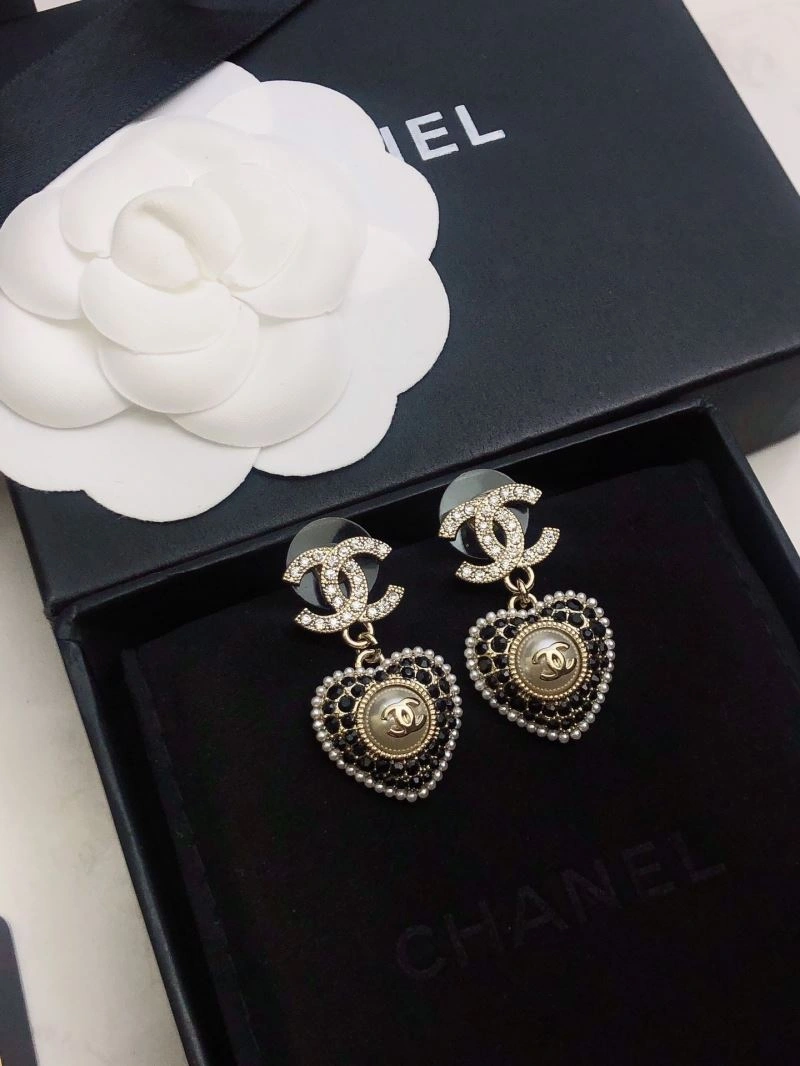 WellDesigned Chanel Earrings 227339