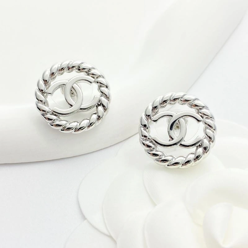 Chanel Earrings Lightweight 227360