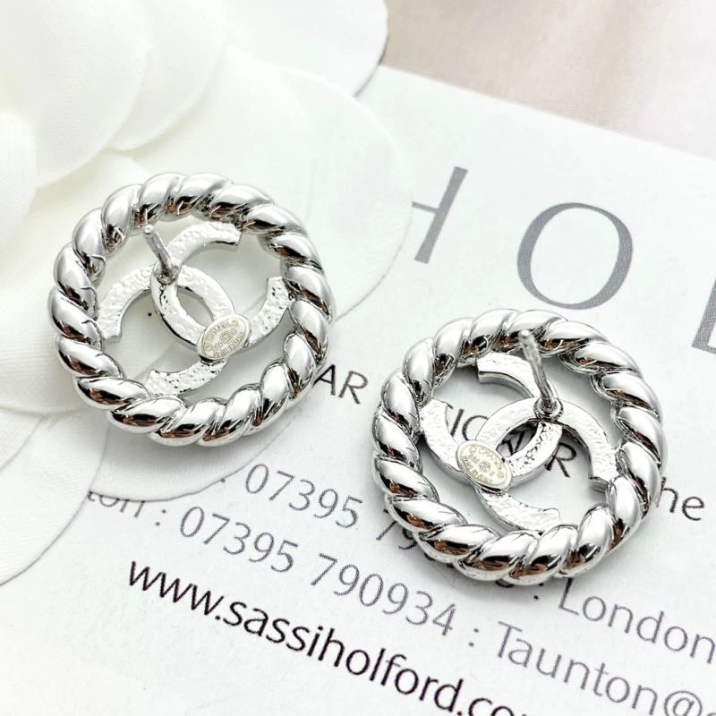 Chanel Earrings Lightweight 227360