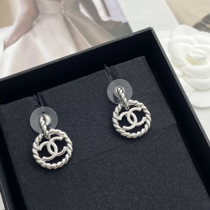 Chanel Earrings StreetReady 227316