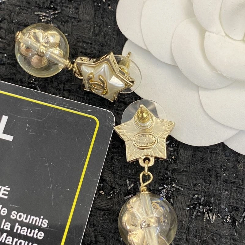 Effortless Chanel Earrings 227302