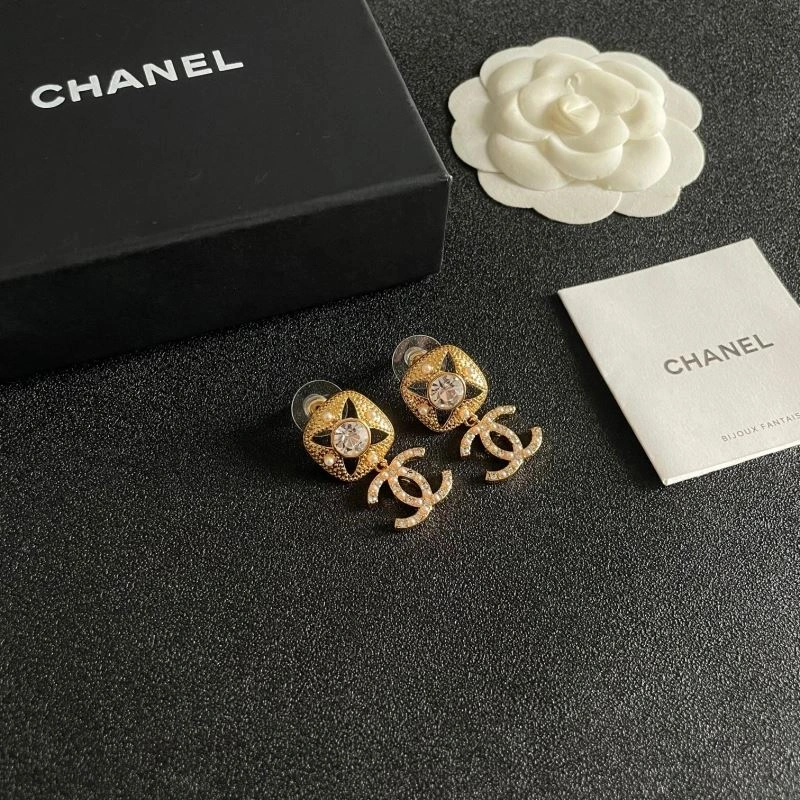 RelaxedFit Chanel Earrings 227414