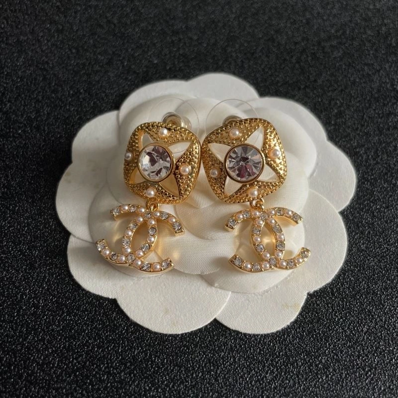 RelaxedFit Chanel Earrings 227414