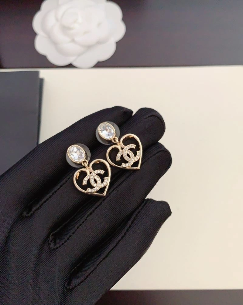 Chanel Earrings Affordable 227326