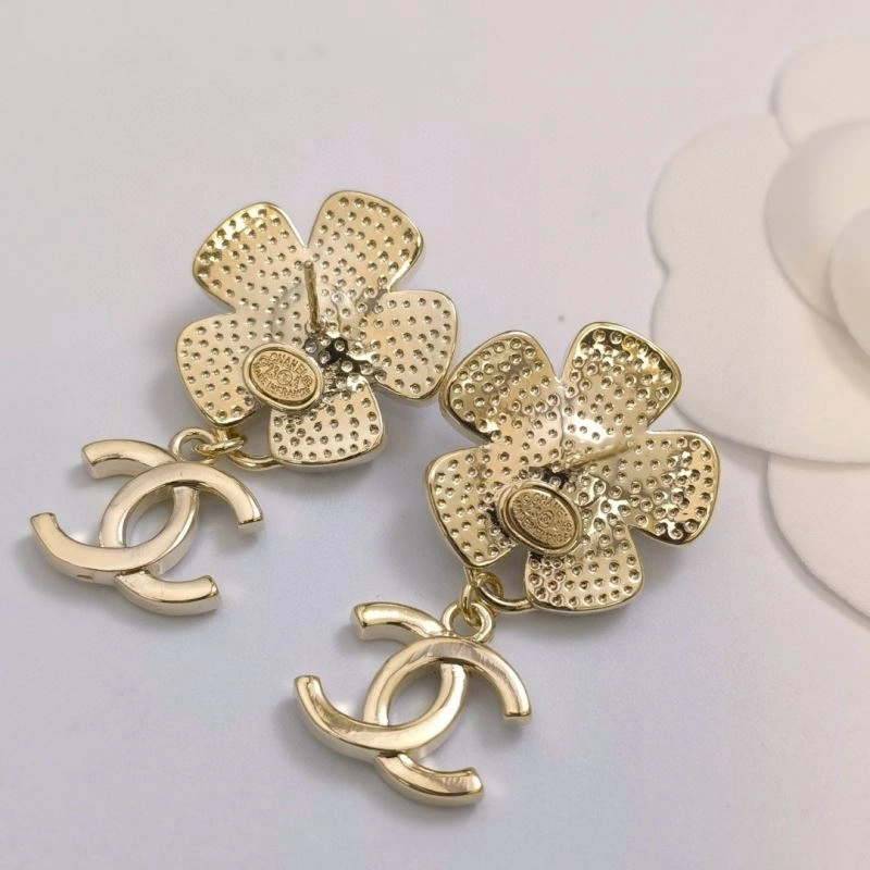 Chanel Earrings Compact 227288