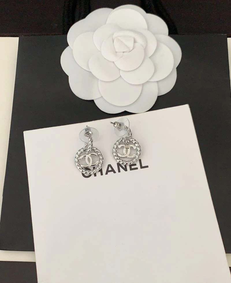 Chanel Earrings Lightweight 227280