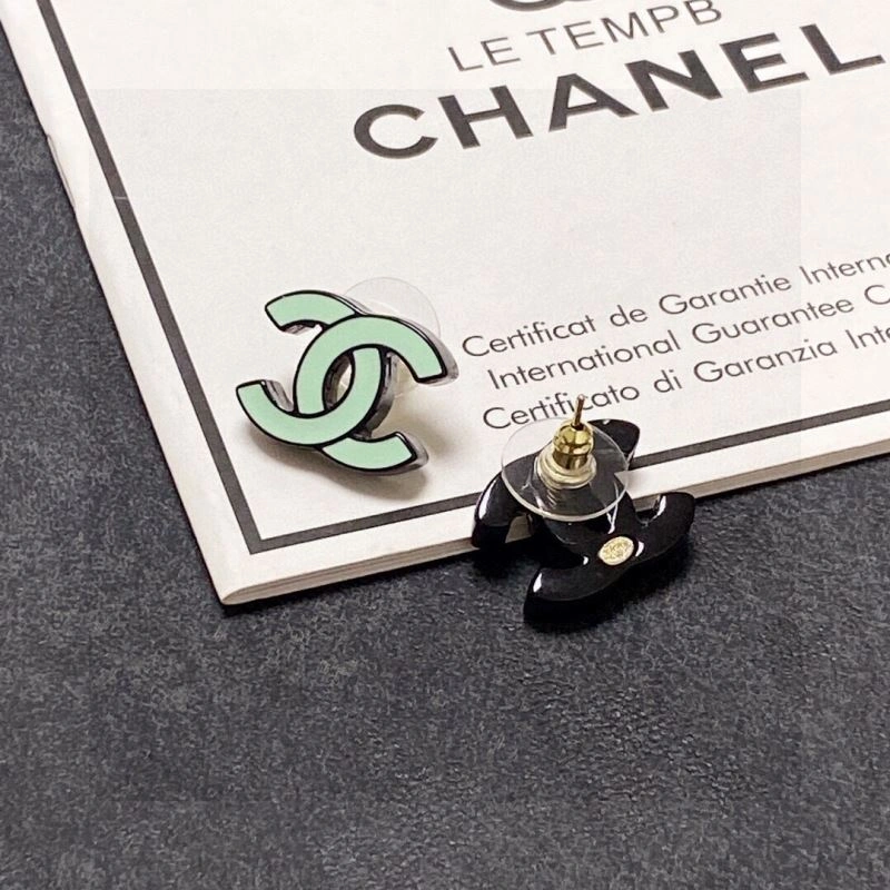 Chanel Earrings Effortless 227294