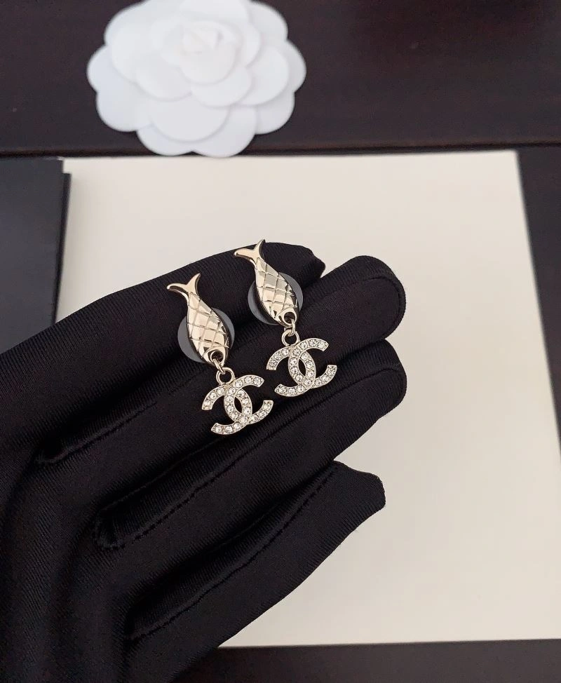 Chanel Earrings Reliable 227312