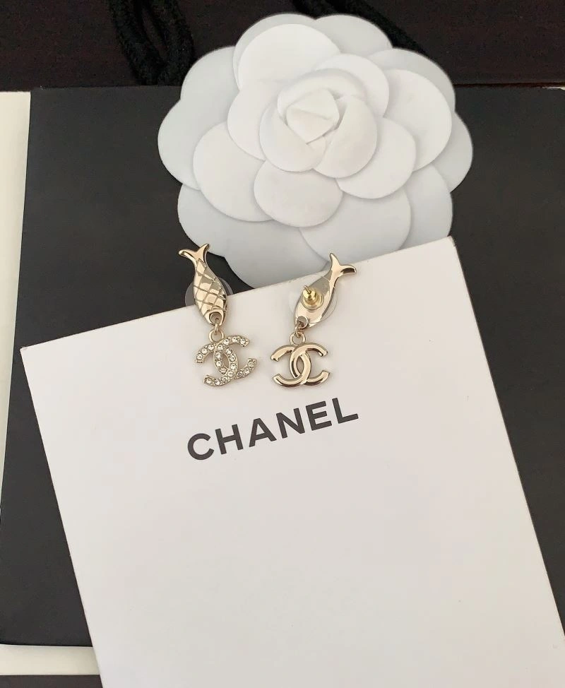 Chanel Earrings Reliable 227312