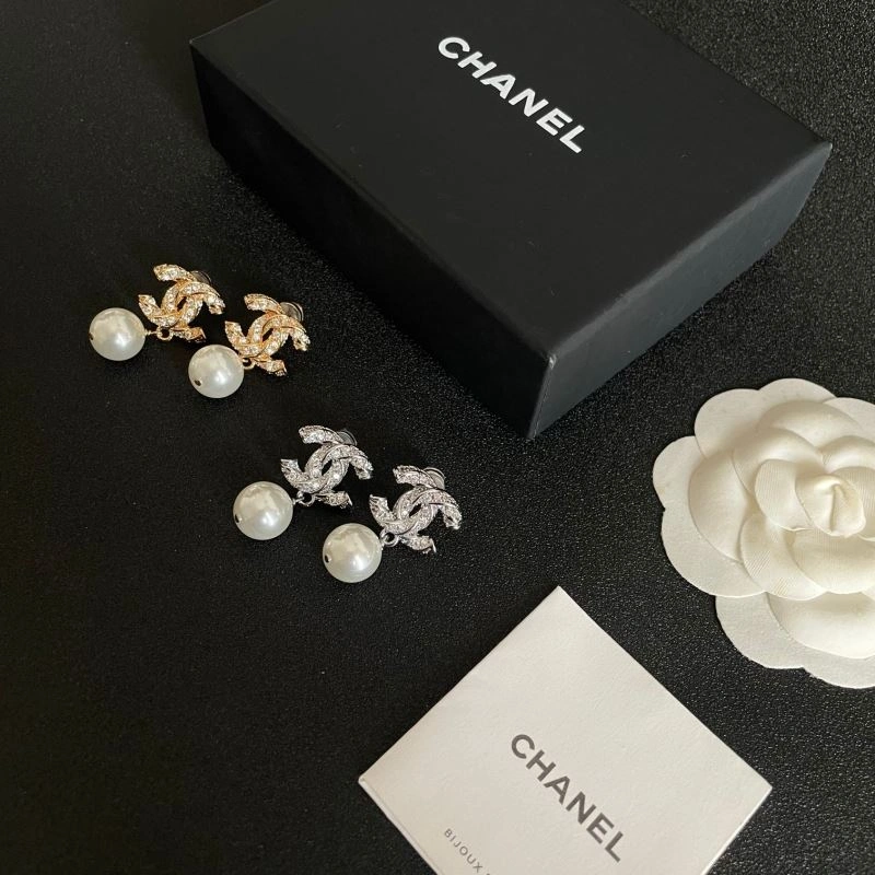 Chanel Earrings FreshLook 227315