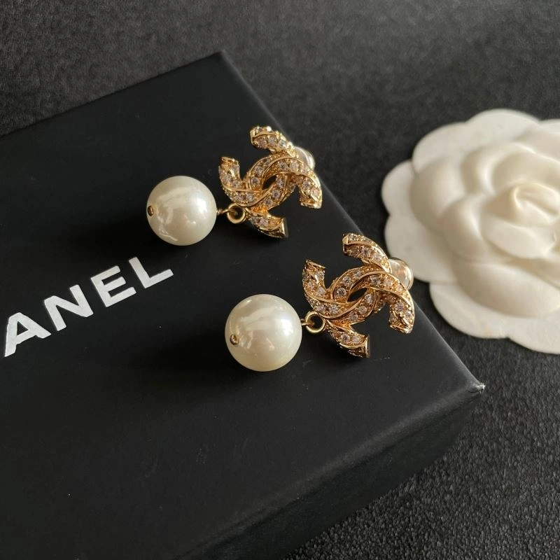 Chanel Earrings FreshLook 227315
