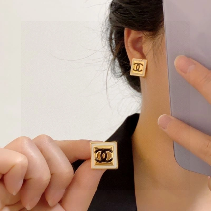 Chanel Earrings Stretchable 227218