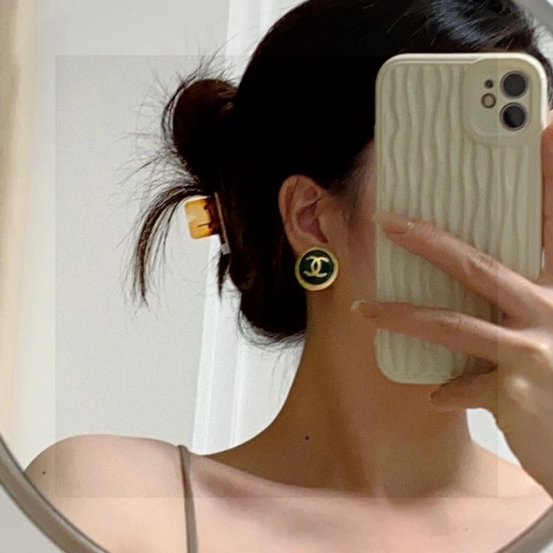 Chanel Earrings Vibrant 227208