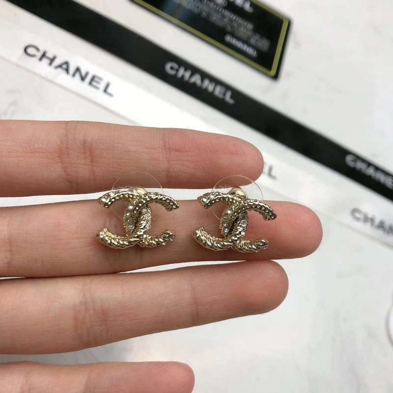 Compact Chanel Earrings 227202