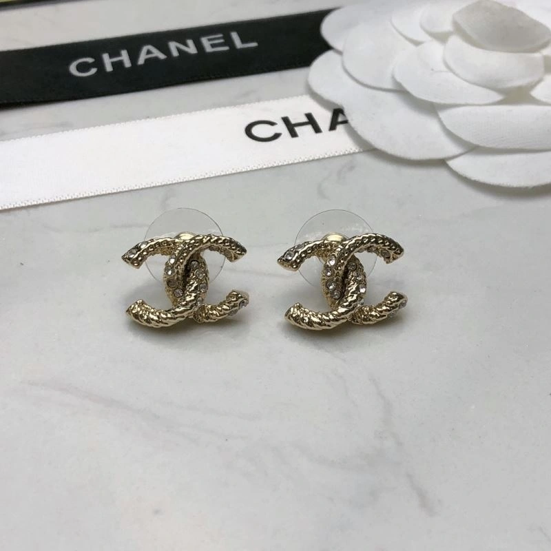 Compact Chanel Earrings 227202