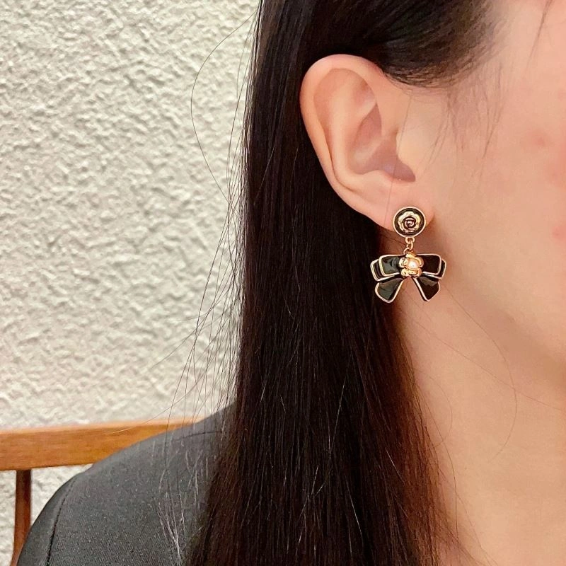Chanel Earrings Unisex 227270