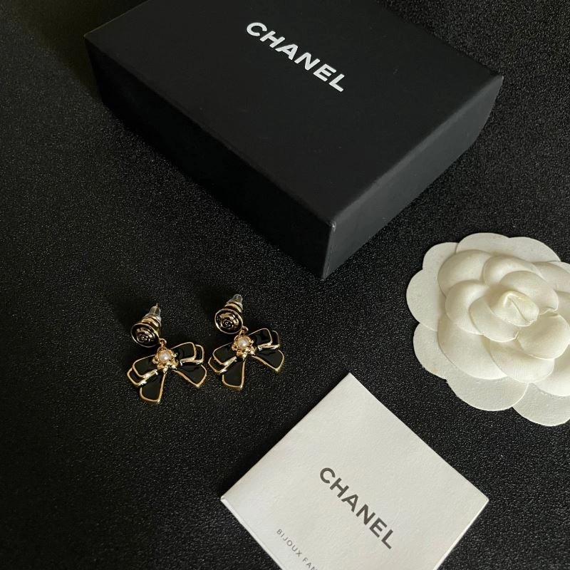 Chanel Earrings Unisex 227270