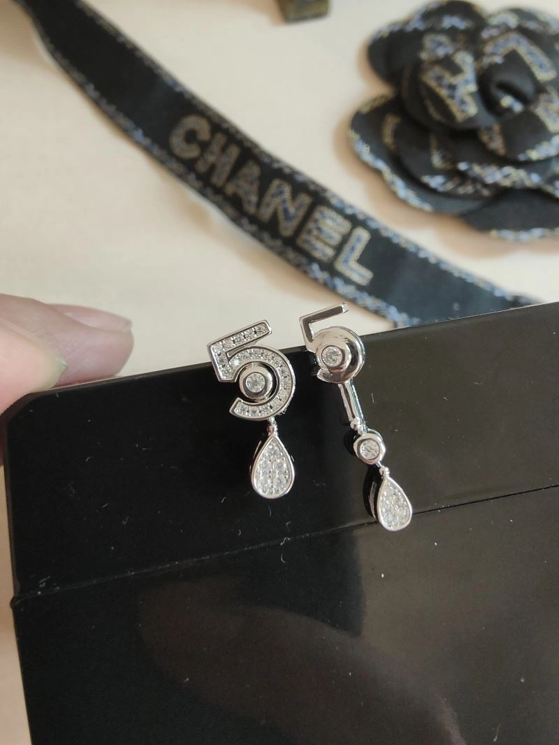 GoAnywhere Chanel Earrings 227158