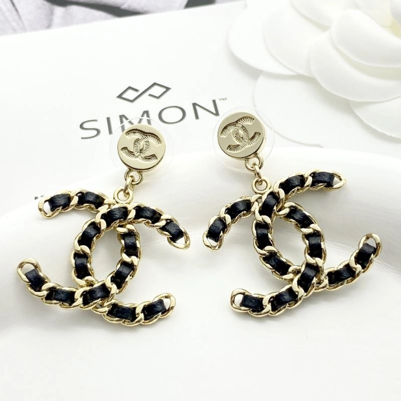 Chanel Earrings Sleek 227154