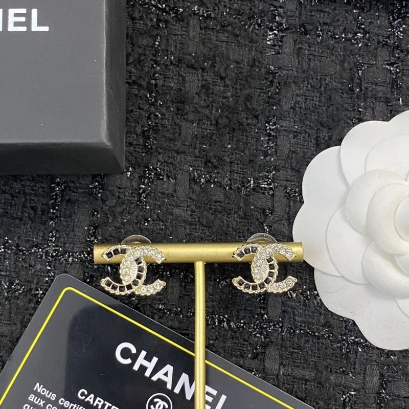 Refined Chanel Earrings 227151