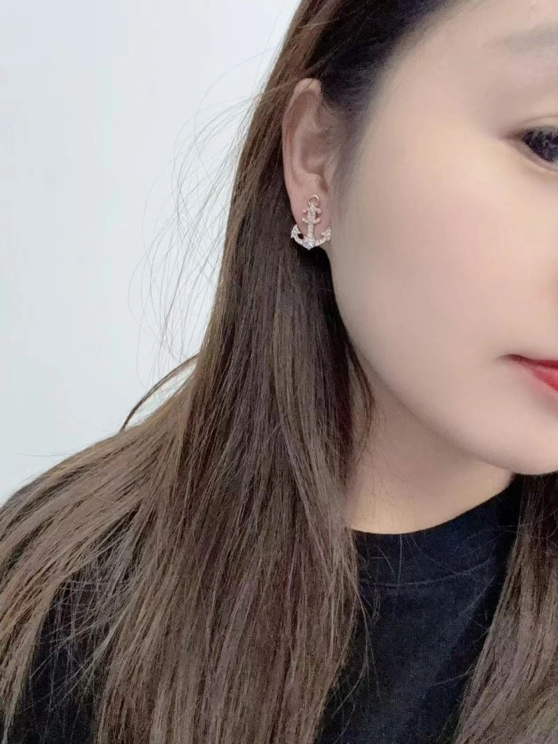 Effortless Chanel Earrings 227150