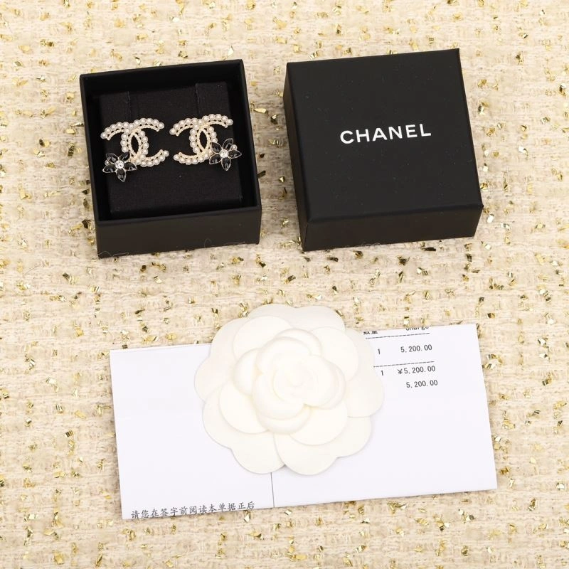 MoistureWicking Chanel Earrings 227192