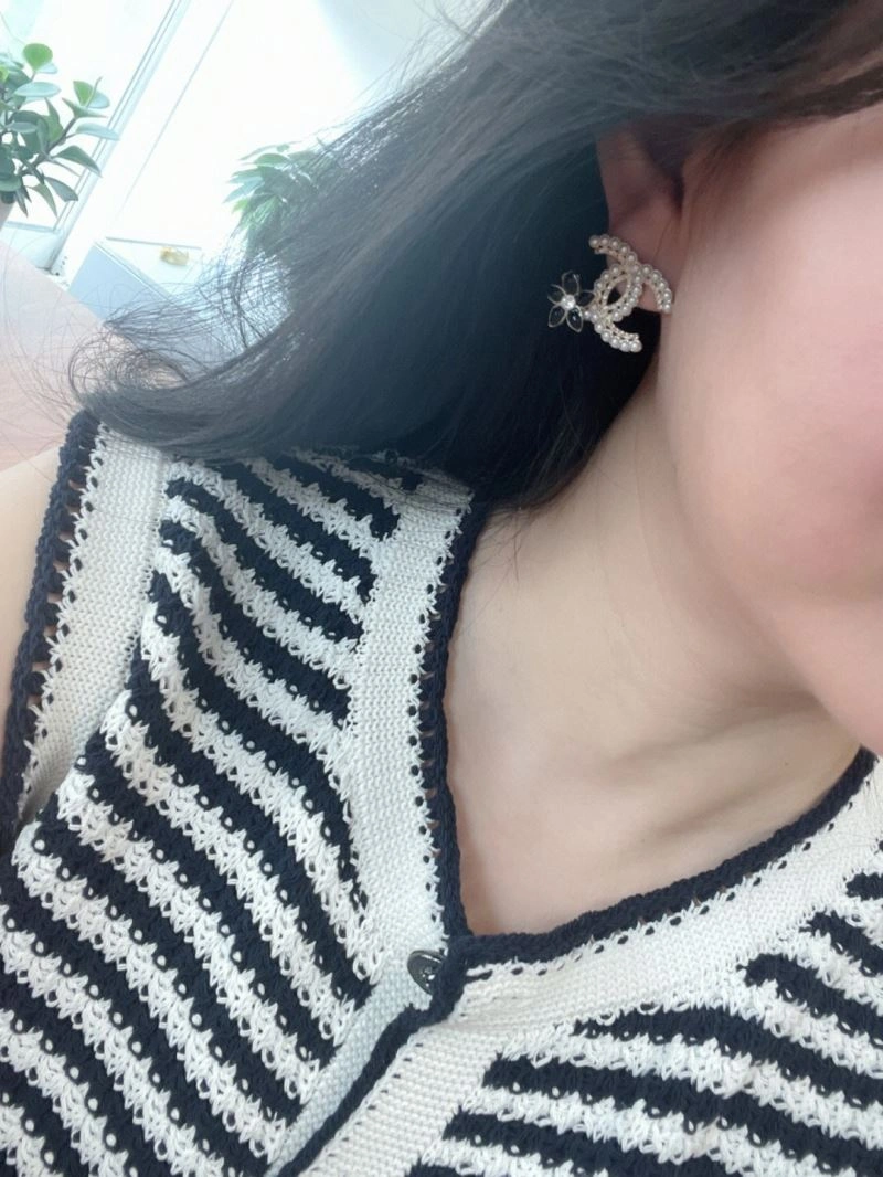 MoistureWicking Chanel Earrings 227192