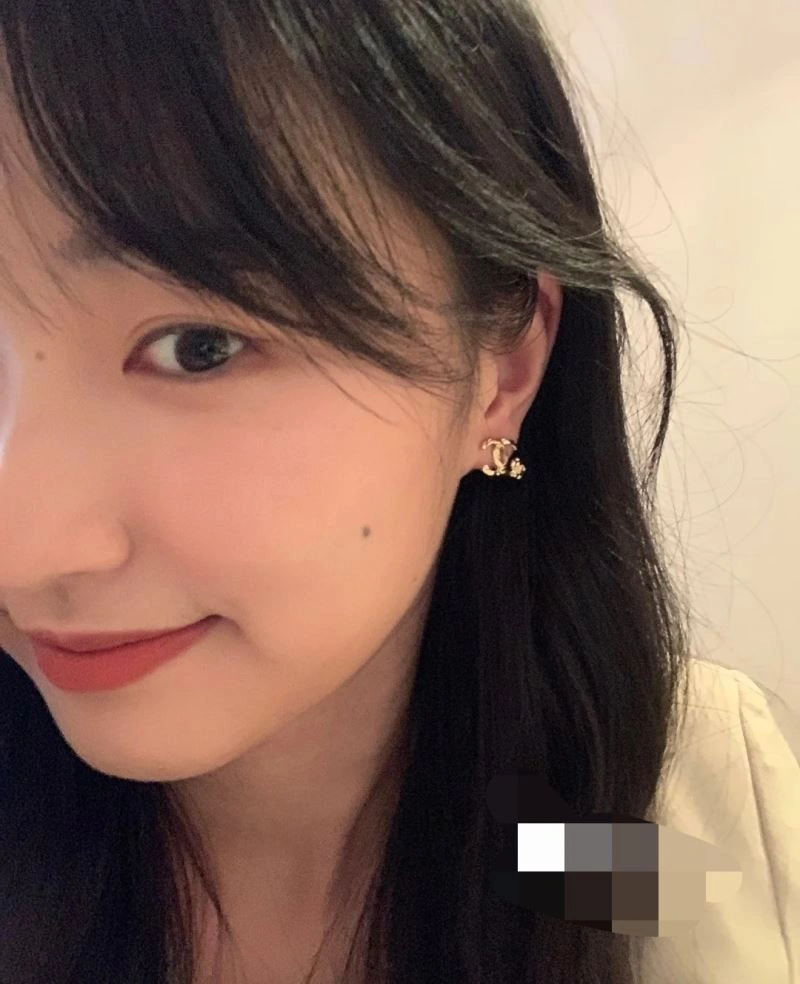 TechFriendly Chanel Earrings 227118