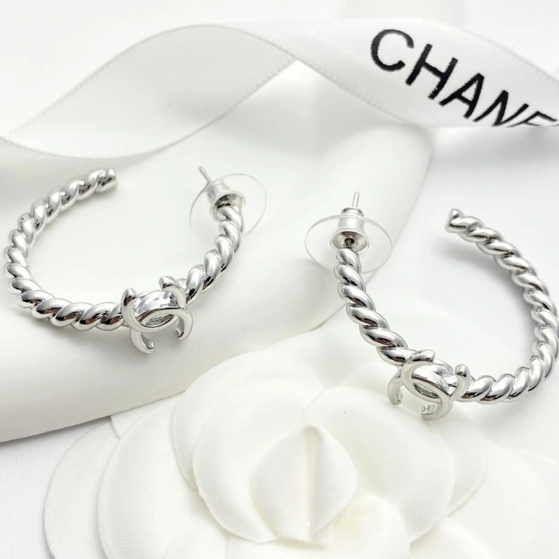 Chanel Earrings Flexible 227143